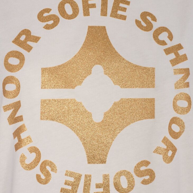 T-Shirt mit goldenem Print off white SOFIE SCHNOOR