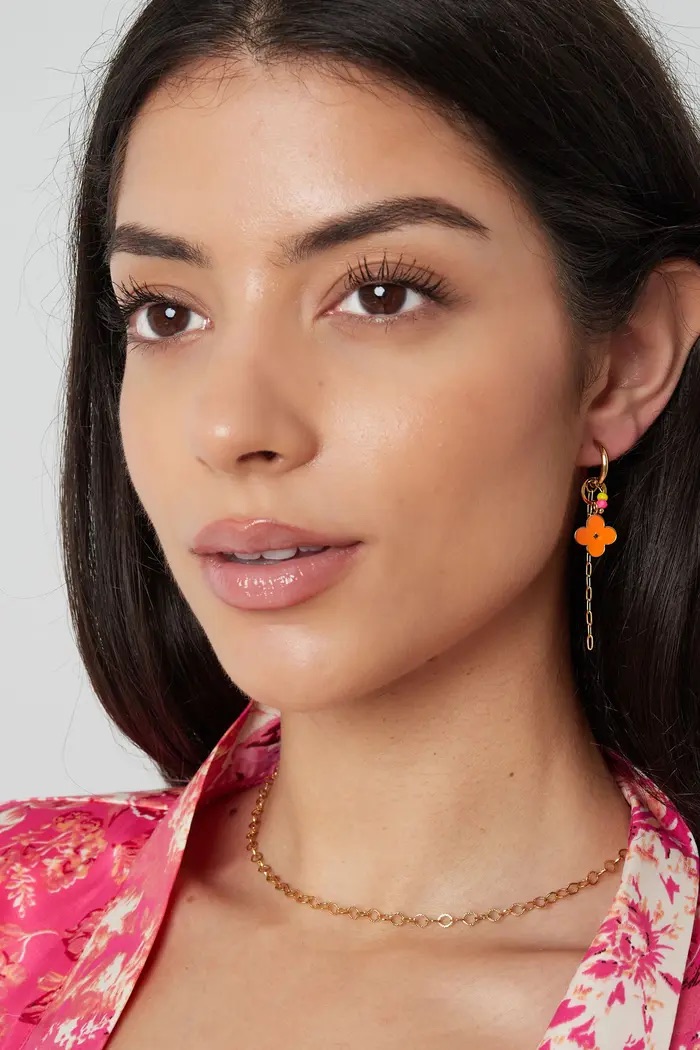Ohrringe mit Blüte und Kettendetail orange gold